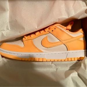 Women’s Nike Dunk Low, “Peach Cream”, size 9.5